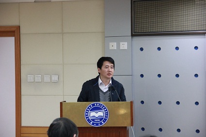 专家组组长杨华民教授作反馈发言